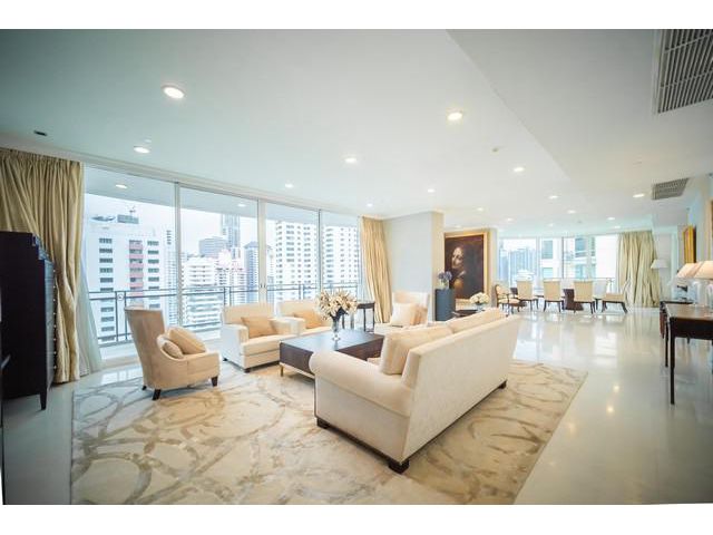 Royce Private Residences Penthouse - Sukhumvit 31