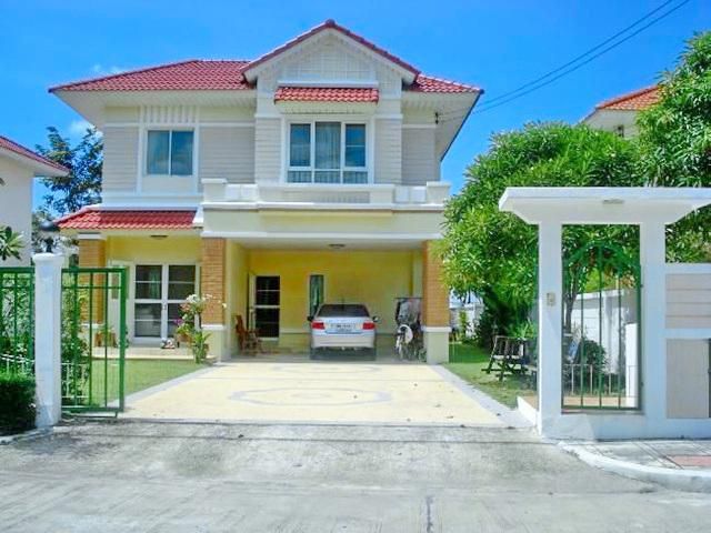 ตลาดส.รุ่งเรืองถ.345 ให้เช่าบ้านหรู  2ชั้น