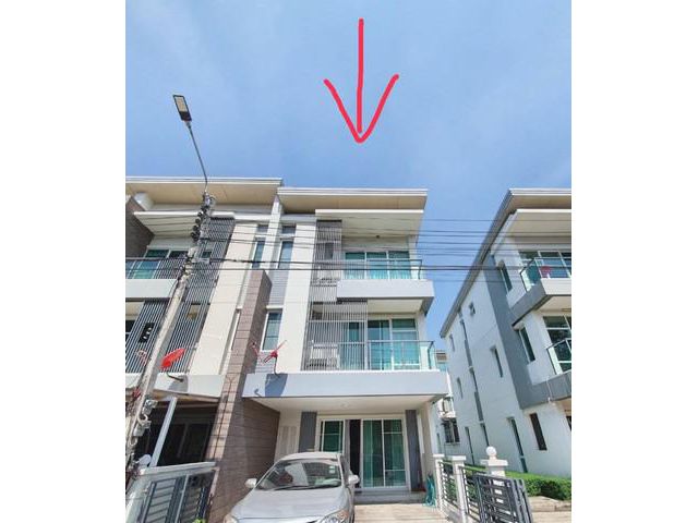 ให้เช่าทาวน์โฮม3 ชั้น ทาวน์ อเวนิว ศรีนครินทร์