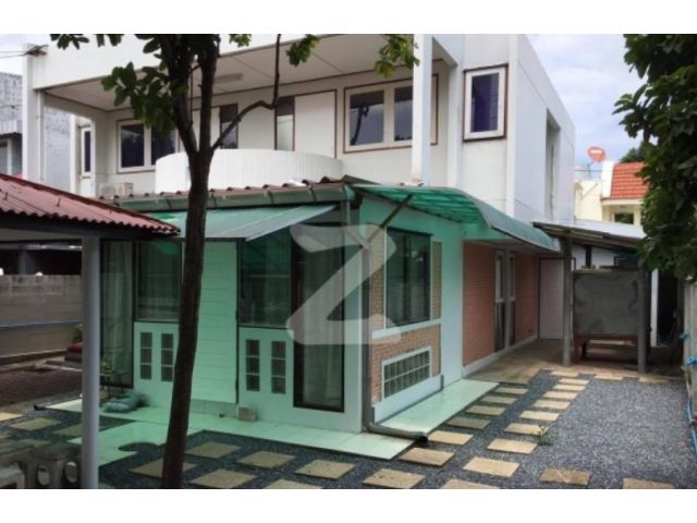ให้เช่าบ้านเดี่ยว2 ชั้น หมู่บ้านเมืองทองพัฒนาการ