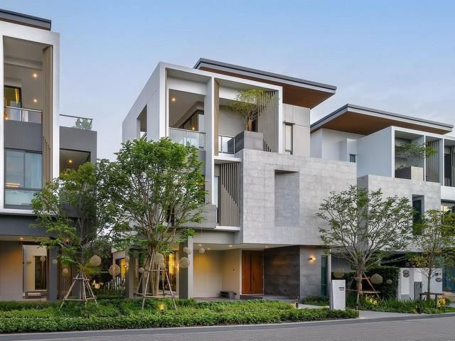 [H203]บ้านหลังใหญ่ 3 ชั้น เดอะ เจนทริ พัฒนาการ