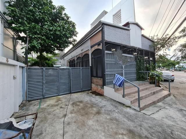 [H202]บ้านเดี่ยว2ชั้น +อาคาร ติดถนนอุดมสุข
