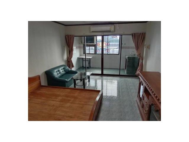 ศรีวรา แมนชั่น 2  คอนโดมิเนียม เขตดินแดง กทม.