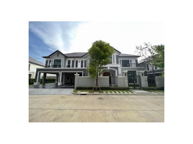 บ้านเดี่ยว แขวงศาลาธรรมสพน์ เขตทวีวัฒนา 5 ห้องนอน