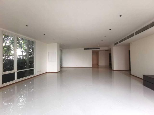 For Rent The Empire Place Penthouse with Pool (S14-0261)