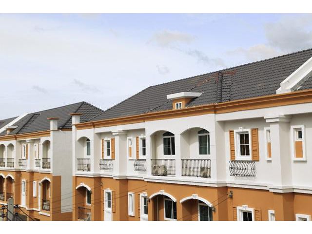 เซ็นทรัลศรีราชา 35ตรว.ทาวน์โฮมใหญ่มาก อัสสัมชัญ