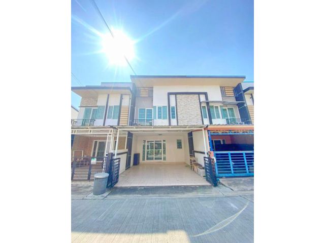 สุขสวัสดิ์22-34 หรู 22 ตรว 4นอน เซนทรัล​พระราม​2