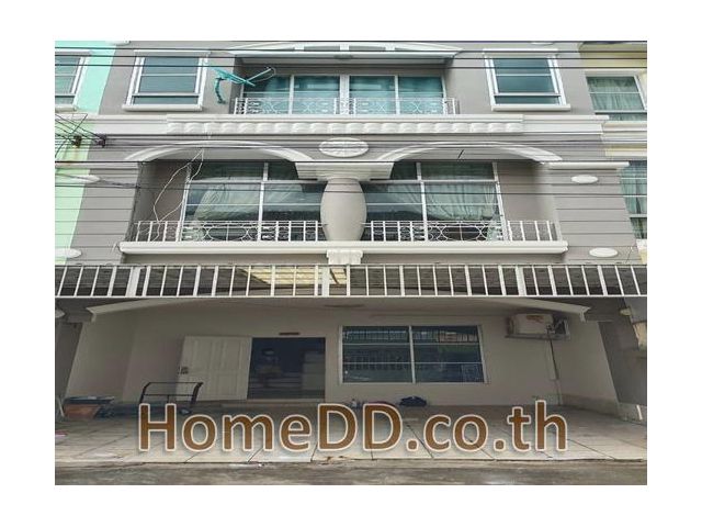 ขายทาวน์โฮม 3 ชั้น บ้านกลางเมือง ลาดพร้าว - โชคชัย 4 กรุงเทพมหานคร T-6221