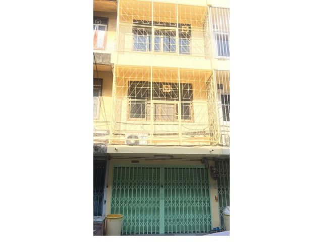 BTS สุรศักดิ์ เจริญราษฎร์ ตึกแถว  3ชั้น 2นอน 1แอร์