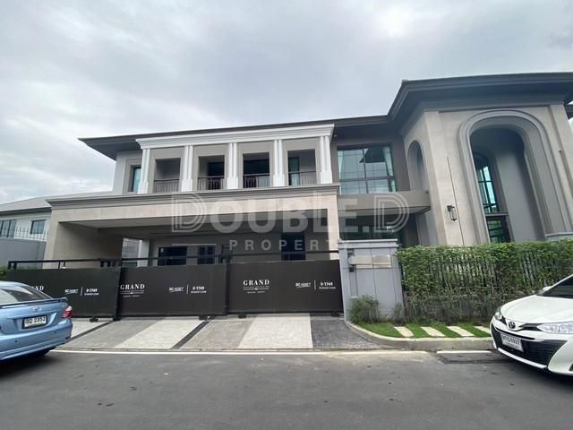 ขายบ้านเดี่ยวBoulevard BangnaOnnut 4bed 5bath 60mb