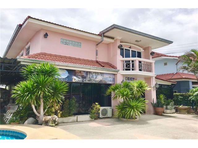 ขาย - โฮมออฟฟิศ 4 ห้องนอน 5 ห้องน้ำ วิวพอยท์วิลเลจ