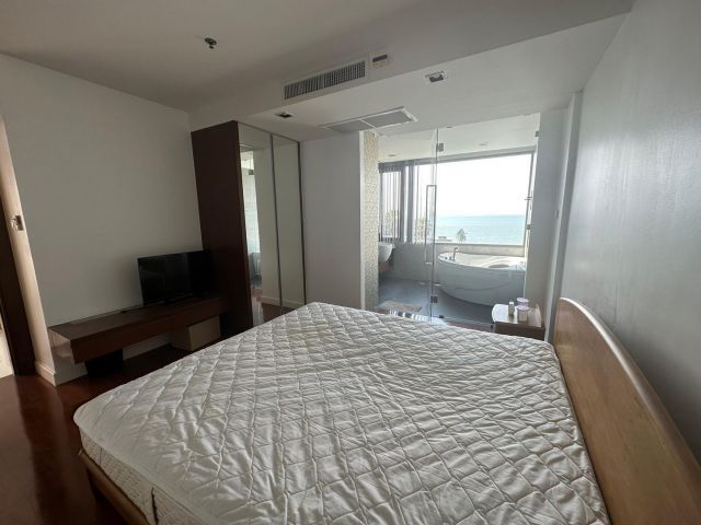 For rent Ananya Beachfront Condominium Wongamat  เฟส 4 Sea view 2 bed (S03-0995)