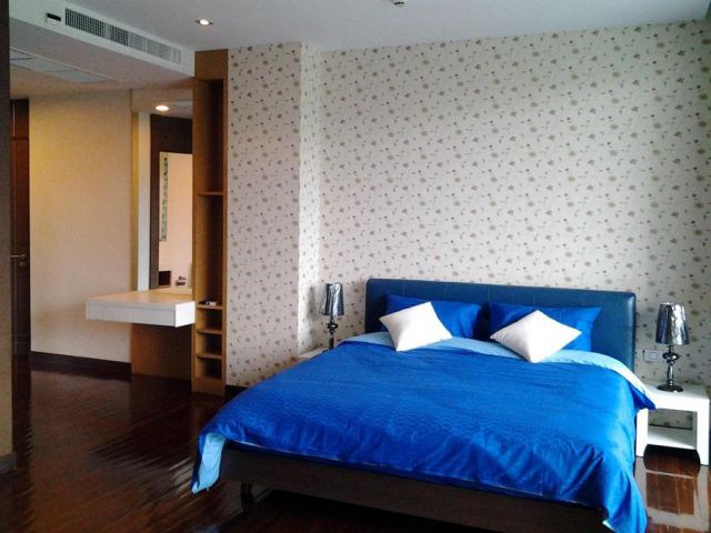 For rent  Ananya Condo 150 Sq.m Beach front with Jacuzzi (S03-1151)