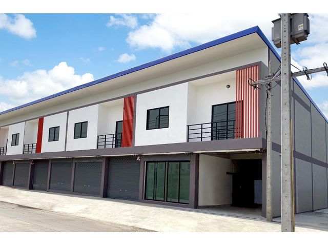 ให้เช่าอาคารพาณิชย์โกดัง 2IN1 สามารถเป็นโรงงานและเป็นที่อยู่อาศัยได้ โซนรังสิต