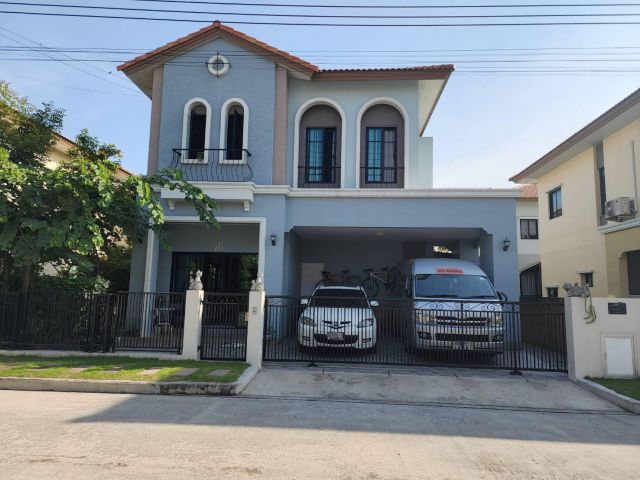 บ้านเดี่ยว 2 ชั้นสไตล์ทัสคานี #หมู่บ้านเดอะริคโค้เรสซิเดนซ์ วงแหวนฯ-จตุโชติ ปลูกต้นไม้รอบตัวบ้าน ห้องครัวขนาดใหญ่พิเศษ