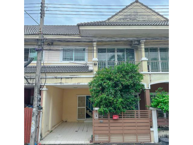ทาวน์โฮม 2 ชั้น #หมู่บ้านวิลาวัลย์2 ติดตั้งผ้าม่านพร้อมเหล็กดัดทั้งหลัง พร้อมเข้าอยู่ ทำเลสายไหม ใกล้ทางด่วนรามอินทรา