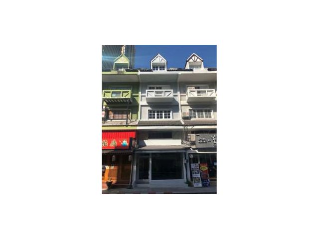 ให้เช่าอาคารพาณิชย์ 4 ชั้น ซอยสุขุมวิท 31