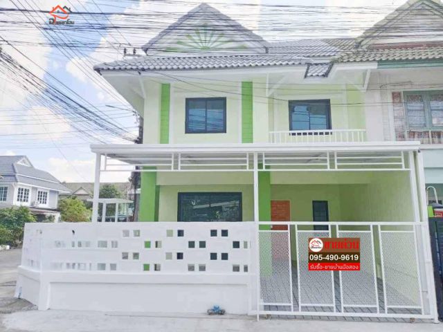 ทาวน์เฮ้าส์ 2 ชั้น พื้นที่ 24 ตร.ว.  หลังมุม ทำเลดี ตกแต่งสวยพร้อมอยู่ #หมู่บ้านพฤกษา16