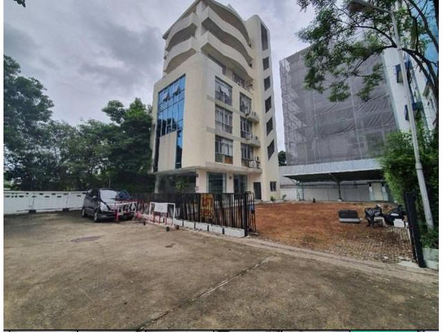 ให้เช่าอาคารสำนักงาน8ชั้นมีลิฟท์ ศรีนครินทร์40