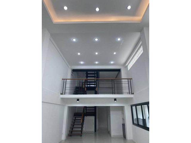 ให้เช่าอาคารพาณิชย์ ติดถนนอ่อนนุช ศรีนครินทร์