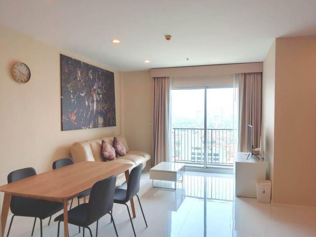 ขายคอนโด Hive Taksin  ราคา 15.5 ล้านบาท  (S08-0080)