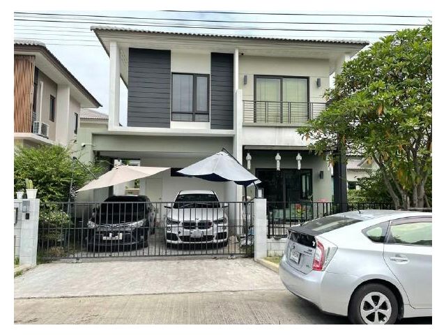 HR1777 ให้เช่าบ้าน2 ชั้น ถนนกาญจนาภิเษก เซนโทร บางนา Centro Bangna  3 ห้องนอน 3 ห้องน้ำ