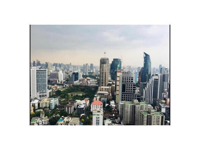 Park Origin Phromphong 2 Bedroom