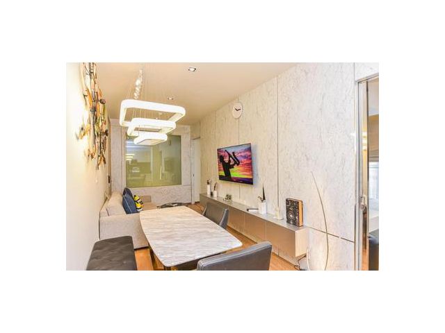 Park Origin Phromphong 2 Bedroom