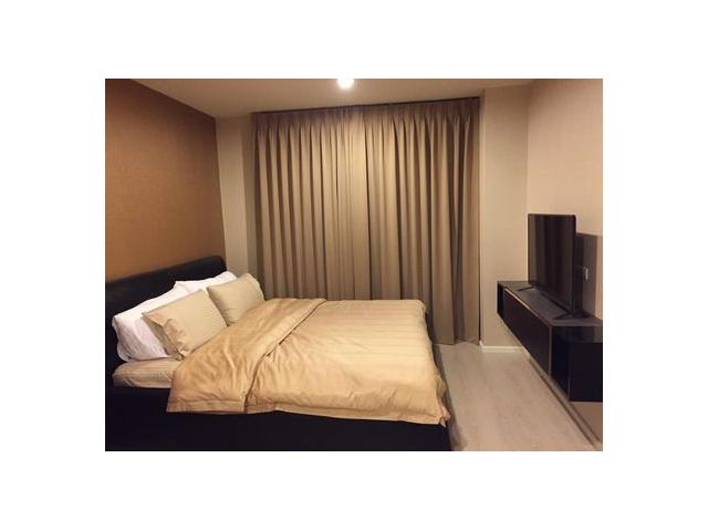Life @ Sathorn 10 2 Bedroom