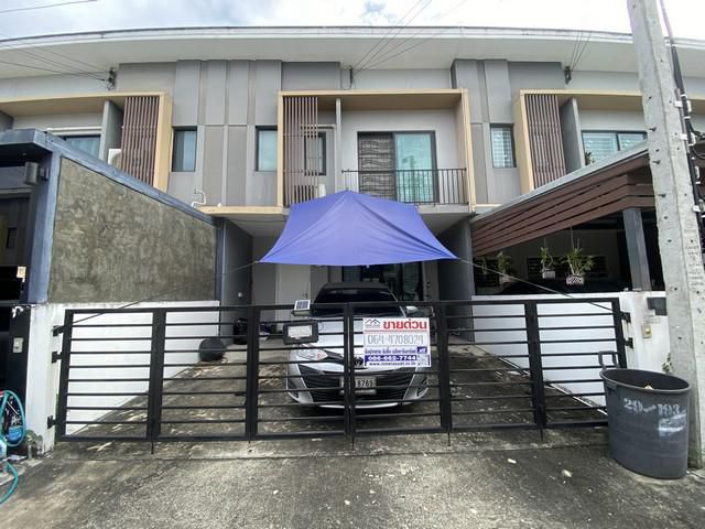 ขายบ้านทาวน์เฮ้าส์  เดอะคอนเนค รามอินทรา 65 บางเขน กรุงเทพ
