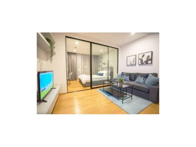 NOBLE REVO SILOM for rent BTS Surasak Station