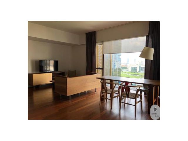 Hansar Rajdamri 1 Bedroom