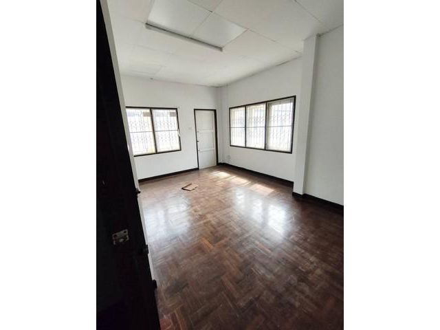 PO1337 ให้เช่าบ้านเดี่ยว 2 ชั้น ลาดพร้าว-วังหิน