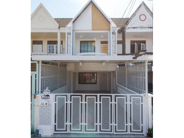 ขายทาวน์เฮ้าส์ บ้านชื่นสุข สี่แยกบางควาย