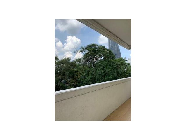 Baan Sukhumvit 36 1 Bedroom