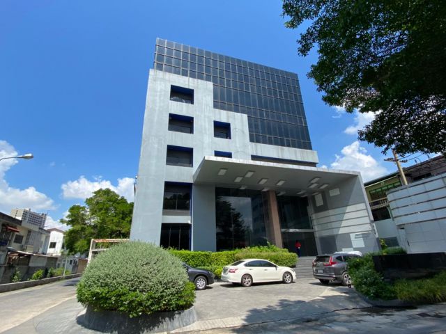 ขายอาคารสำนักงาน เชษฐโชติศักดิ์ 1 (RS Tower) ซอยลาดพร้าว 15 แยก 1-9