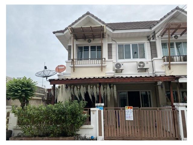 ขายทาวน์เฮ้าส์ 2 ชั้น หมู่บ้านเปี่ยมสุข4 (รหัสทรัพย์ 202303)  ต.บางพูด อ.ปากเกร็ด จ.นนทบุรี ขนาด 28.80 ตรว.