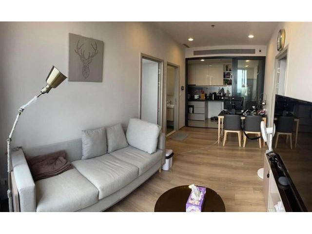 2 bedrooms available now!!!at Oka Haus Sukhumvit36