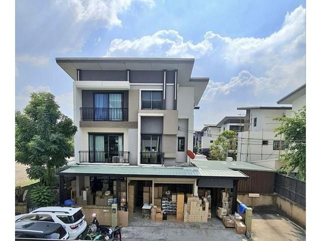 ขายบ้านเดี่ยว โครงการโกลเด้นเพรส ทีจ สุขุภิบาล 5