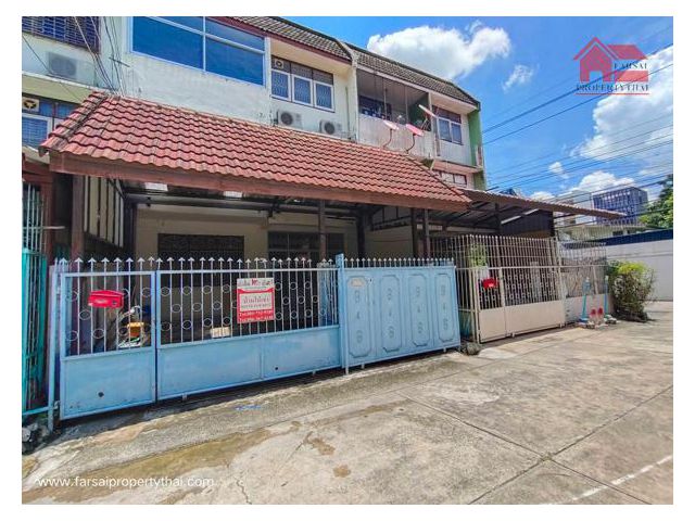 ให้เช่าทาวน์เฮ้าส์  4ห้องนอน 3ห้องน้ำถนนสุขุมวิท56