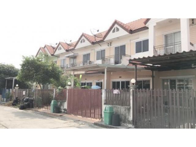 ขายบ้านทาวน์เฮ้าส์ ม.ณ นนท์ ซอยวัดลาดปลาดุก เข้าซ