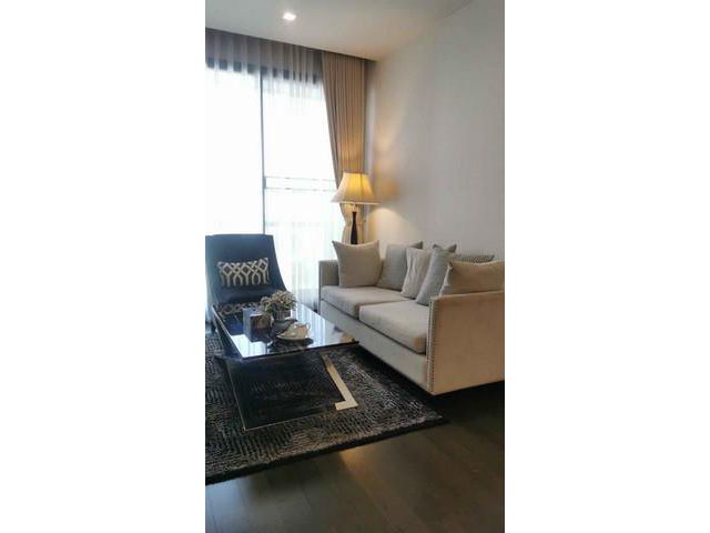 A beautiful room available!!! at The XXXIX