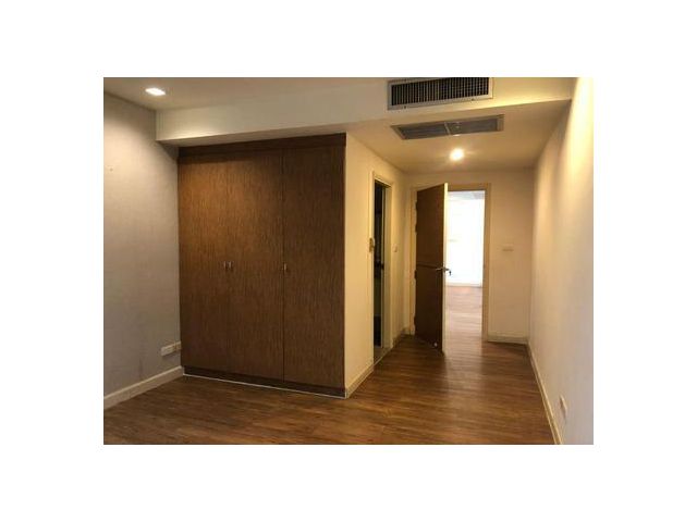 Royal Castle Sukhumvit 39 3 Bedroom