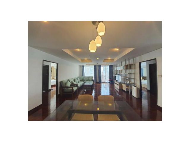 Urbana Langsuan 3 Bedroom