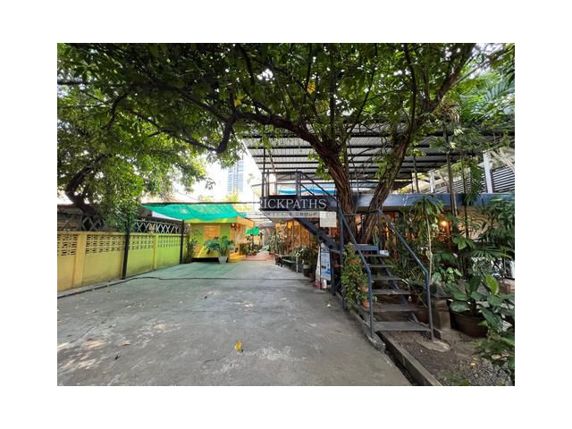 ขาย ที่ดิน สุขุมวิท 53 เนื้อที่ 281 ตรว shape สวย แปลงมุม