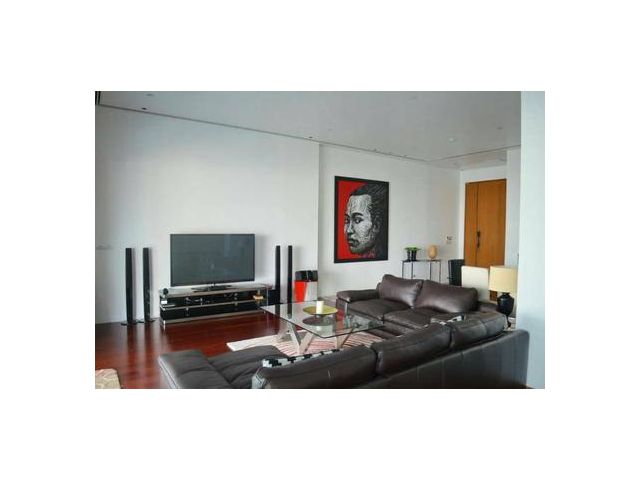 Le Raffine Jambu Dvipa Sukhumvit 39 2 Bedroom