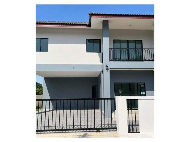 R7หลังสุดท้ายบ้านหลังใหญ่ 4 ห้องนอน 4 ห้องน้ำ