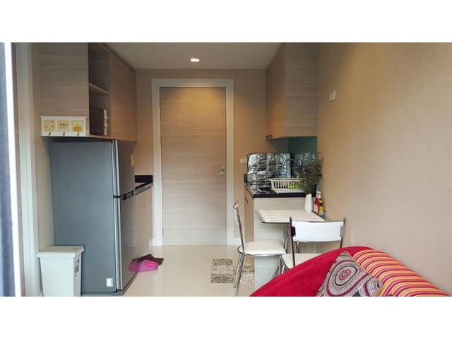 ขายห้องคอนโด Long Beach Condo Ban Amphur