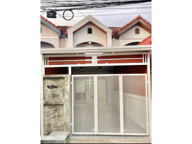 ขายทาวเฮ้าซ.วัดลาดปลาดุก 19ตรว. 1.69ล้าน ต.บางรักพัฒนา อ.บางบัวทอง จ.นนทบุรี