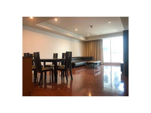 บ้าน สิริ ทเวนตี้ โฟร์ 3 ห้องนอน